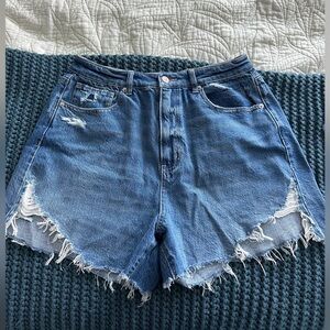 Distressed American Eagle Mom Jean Denim Shorts